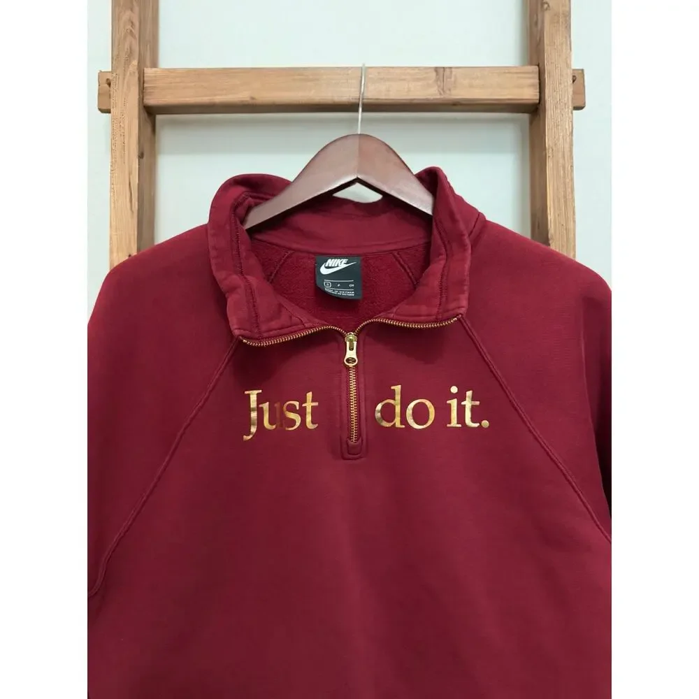 Nike Sportswear Shine Funnel-Neck 1/4 Zip cropped sweatshirt with gold accents